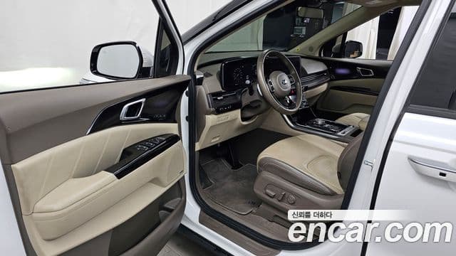 Kia Carnival 4세대 Signature, 2021 10