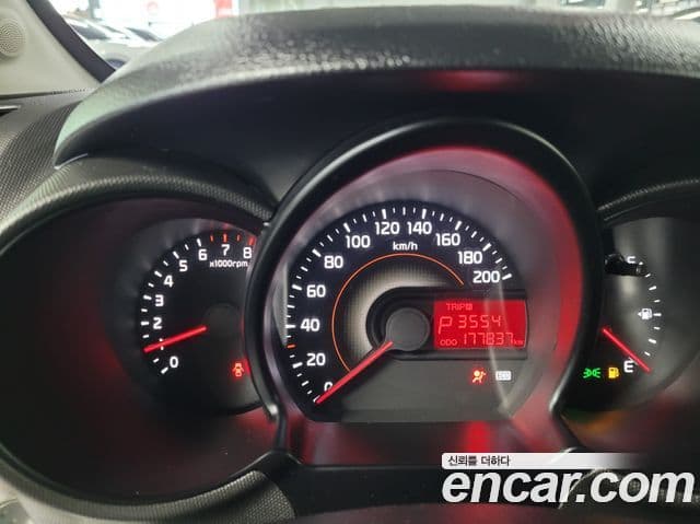 Kia Ray Luxury, 2015 12