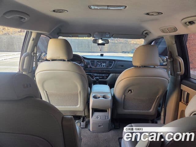 Kia The / новый New Carnival Luxury, 2019 13