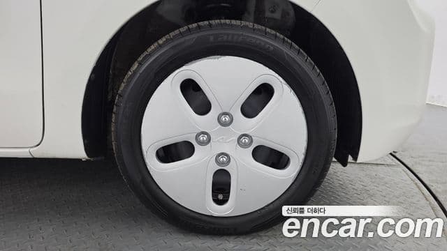 Kia The / новый New Ray Prestige, 2022 все фото