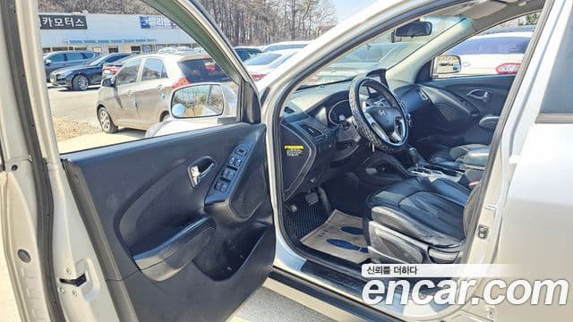 Hyundai Tucson ix Deluxe, 2011 10