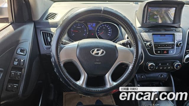 Hyundai Tucson ix Deluxe, 2011 15