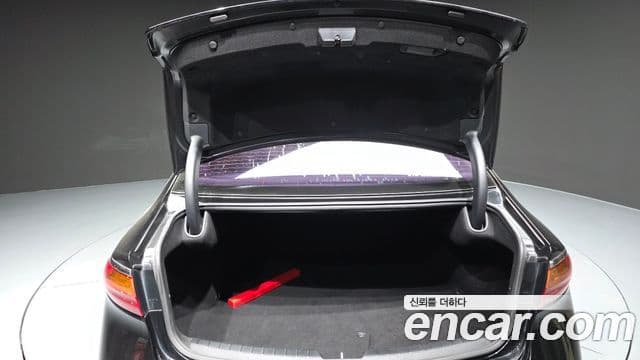 Kia All New K7 Prestige, 2016 20