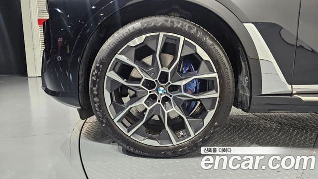 BMW X7 (G07) xDrive 40i M Sport 6인승, 2025 все фото