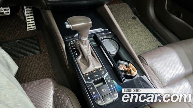 Kia All New K7 гибрид Special, 2018 9