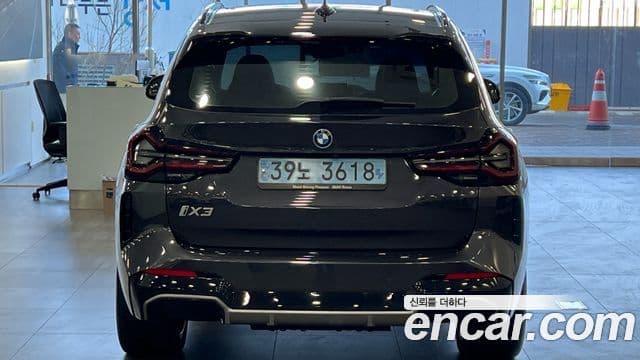 BMW iX3 M Sport, 2022 4