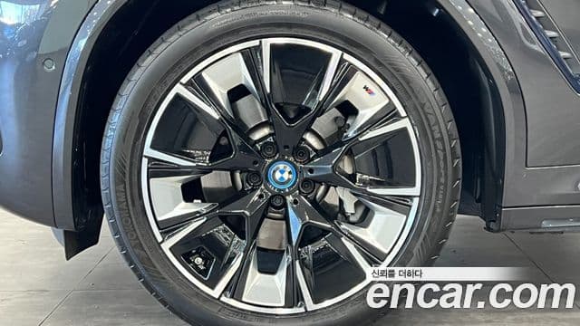 BMW iX3 M Sport, 2022 все фото