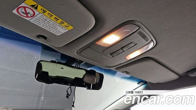 Kia All New Carnival Luxury, 2015 17