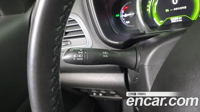 Renault Korea(Samsung) The / новый New QM6 2.0 LPe SE 2WD, 2021 17