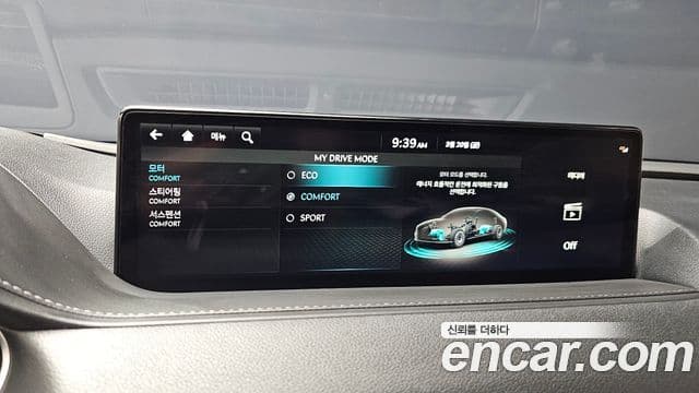 Genesis electrified G80 (RG3) e-AWD, 2022 18