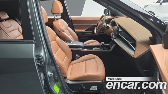 KG모빌리티(SsangYong) Torres T7, 2023 10