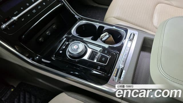 Kia Carnival 4세대 Signature, 2023 9