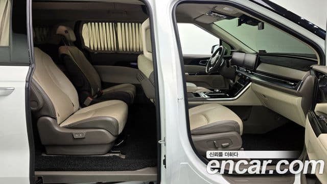 Kia Carnival 4세대 Signature, 2023 10