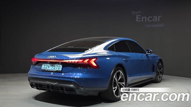 Audi e-Tron GT GT Quattro, 2022 2