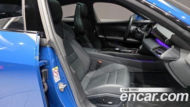 Audi e-Tron GT GT Quattro, 2022 11