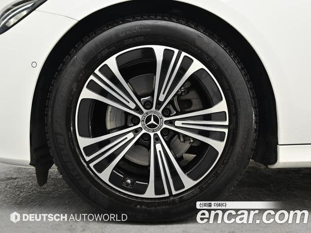 Mercedes-Benz E-класс W214 Avantgarde, 2024 все фото