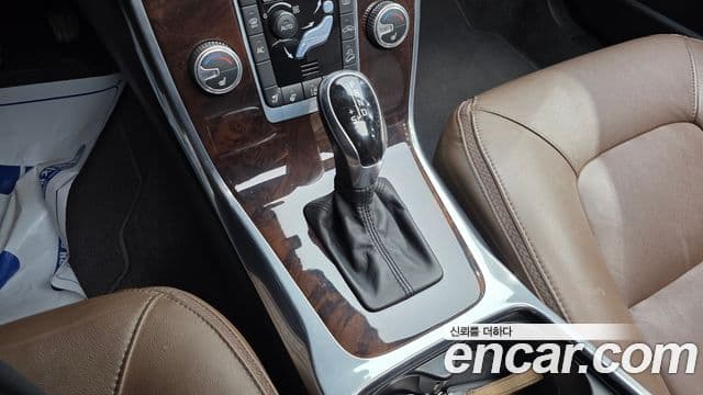 Volvo XC70 3세대, 2015 9