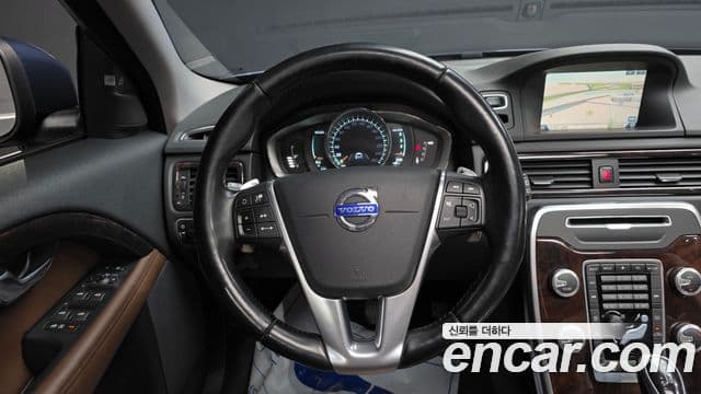 Volvo XC70 3세대, 2015 13