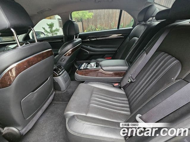 Genesis EQ900 Luxury, 2016 6
