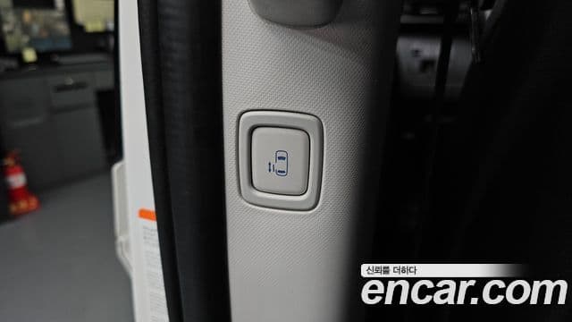 Hyundai Staria Modern, 2023 19