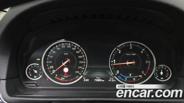 BMW 5시리즈 (F10) 520d xDrive M Aero Dynamic, 2016 8