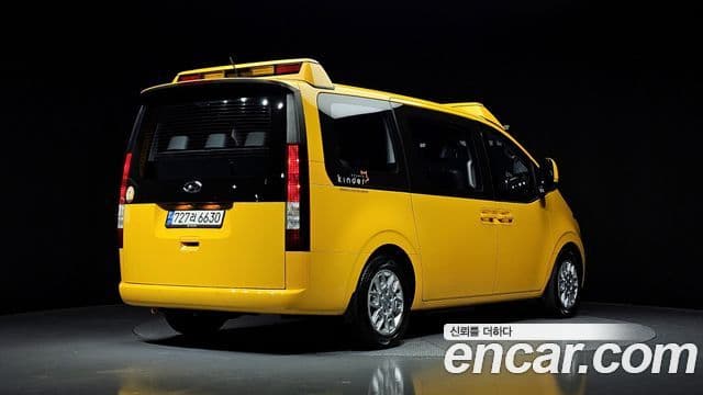 Hyundai Staria 11인승, 2022 2