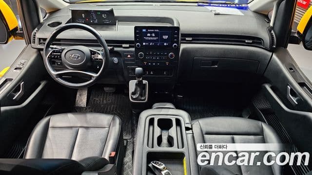 Hyundai Staria 11인승, 2022 7