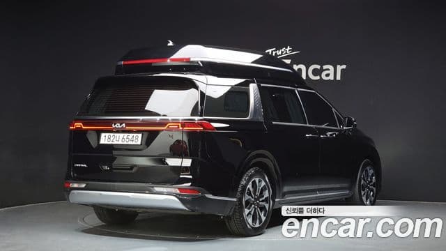 Kia Carnival 4세대 Signature, 2022 2