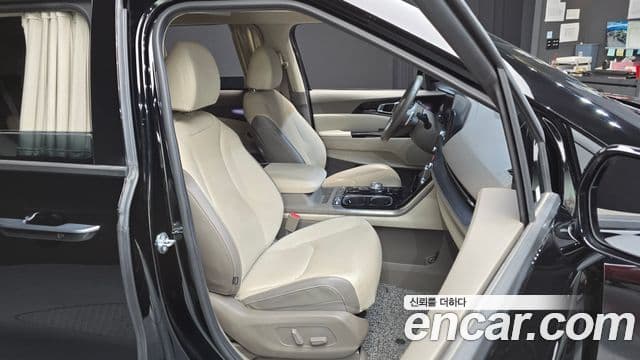 Kia Carnival 4세대 Signature, 2022 12