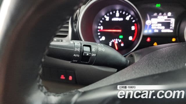 Kia All New Carnival Prestige, 2015 14