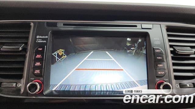 Kia All New Carnival Prestige, 2015 16