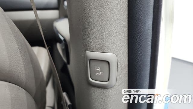 Kia All New Carnival Prestige, 2015 18