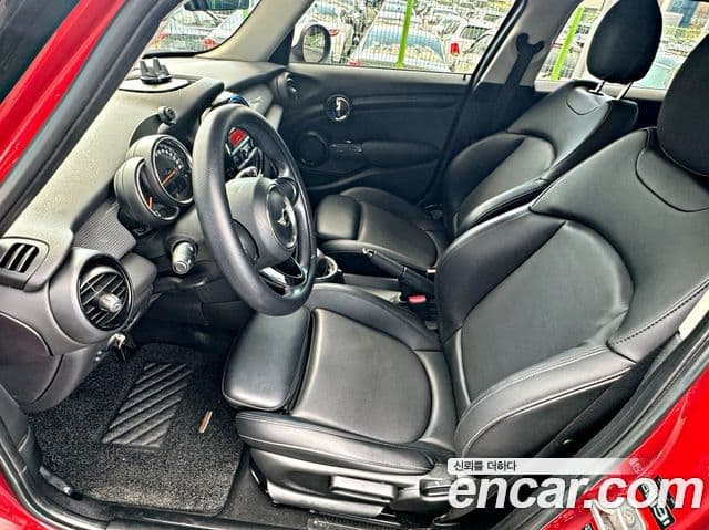 Mini Cooper 3세대, 2016 7