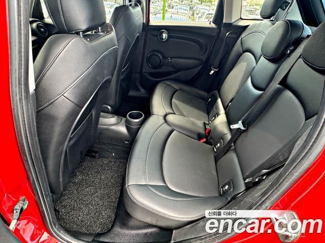 Mini Cooper 3세대, 2016 8