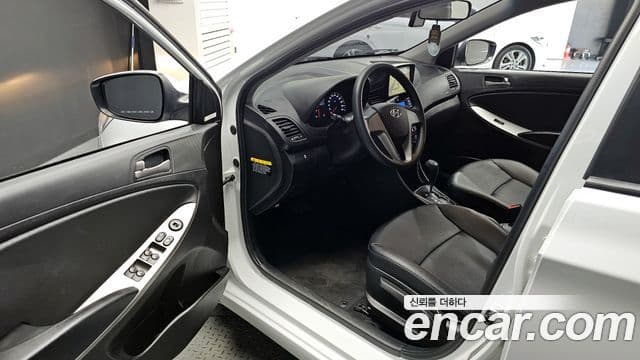 Hyundai Accent(новый кузов / новое поколение) 1.4 VVT Value Plus, 2018 10