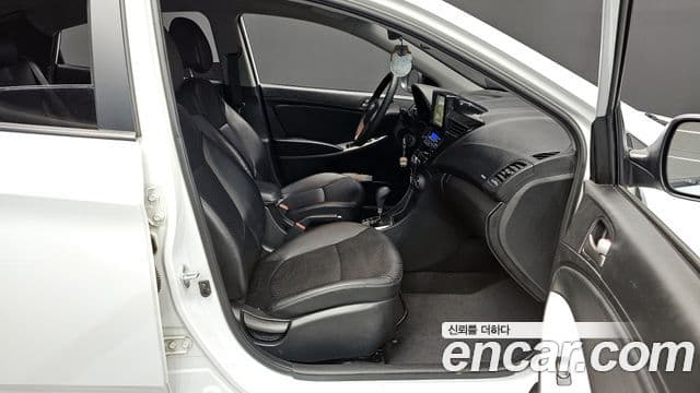 Hyundai Accent(новый кузов / новое поколение) 1.4 VVT Value Plus, 2018 11