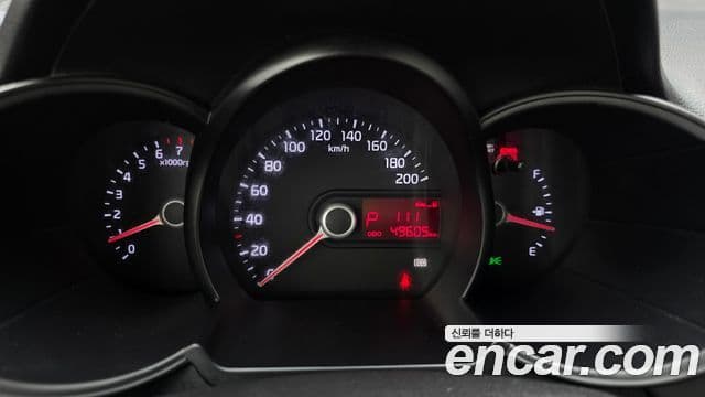 Kia All New Morning Deluxe Trendy, 2014 8