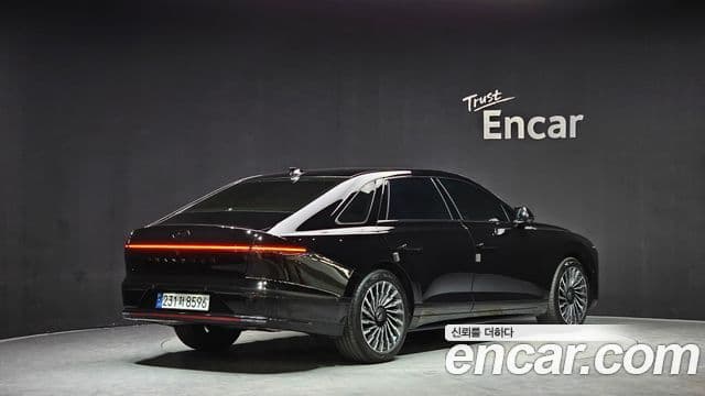 Hyundai Grandeur (GN7) Calligraphy, 2025 2