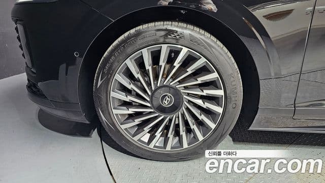 Hyundai Grandeur (GN7) Calligraphy, 2025 все фото