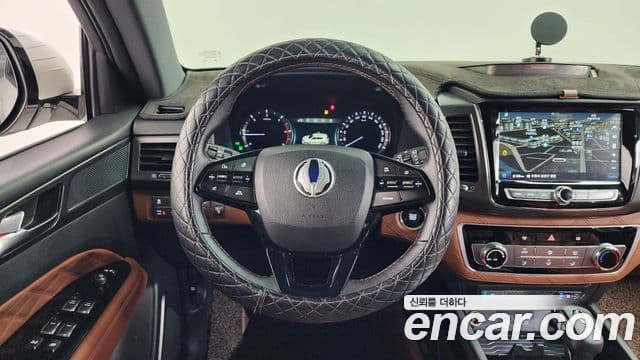 KG모빌리티(SsangYong) G4 Rexton белый Edition, 2020 13