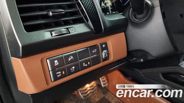 KG모빌리티(SsangYong) G4 Rexton белый Edition, 2020 18