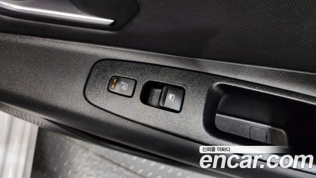 Hyundai Avante гибрид (CN7) Inspiration, 2021 18