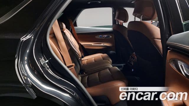 Genesis GV70, 2023 12