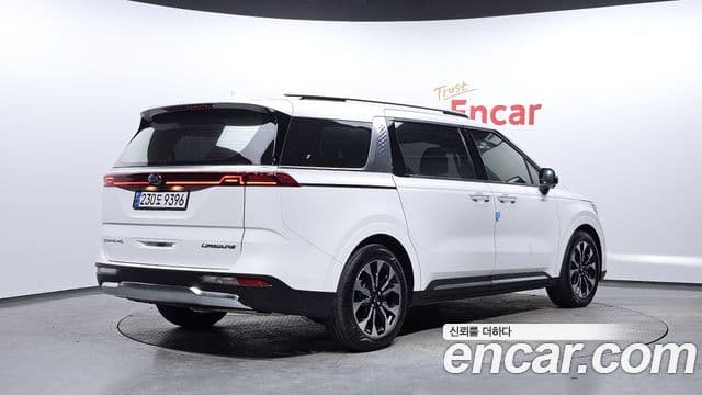 Kia Carnival 4세대 Signature, 2021 2