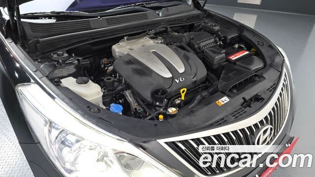 Hyundai Grandeur HG Executive, 2012 6