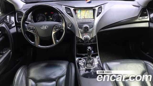 Hyundai Grandeur HG Executive, 2012 7