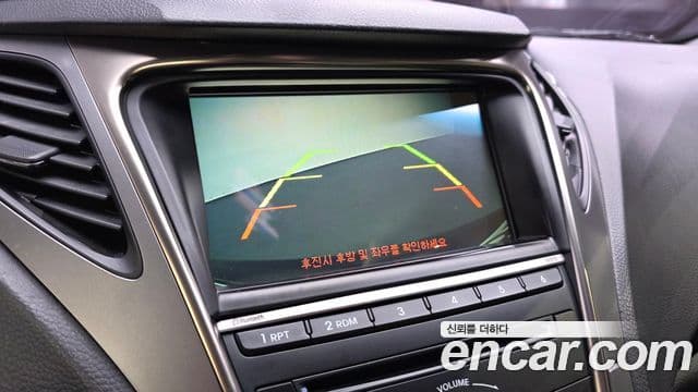 Hyundai Grandeur HG Executive, 2012 15