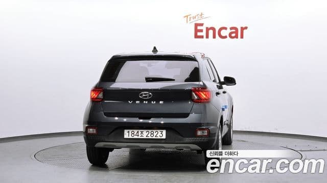 Hyundai Venue Modern, 2020 4