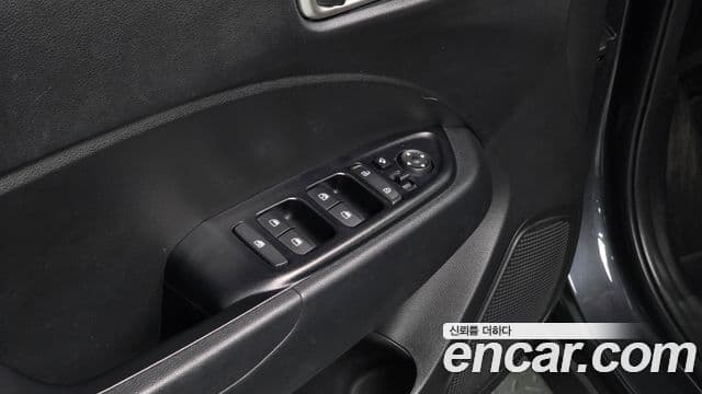 Hyundai Venue Modern, 2020 17