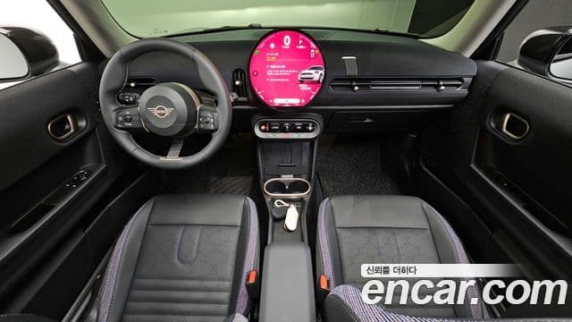 Mini Cooper C 4세대 Classic, 2025 7